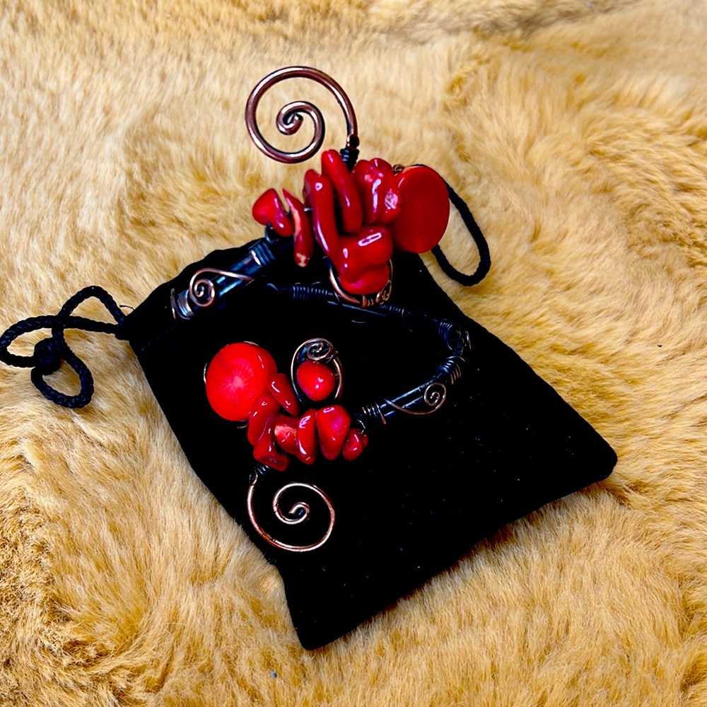 Beautiful red wrapping bracelet